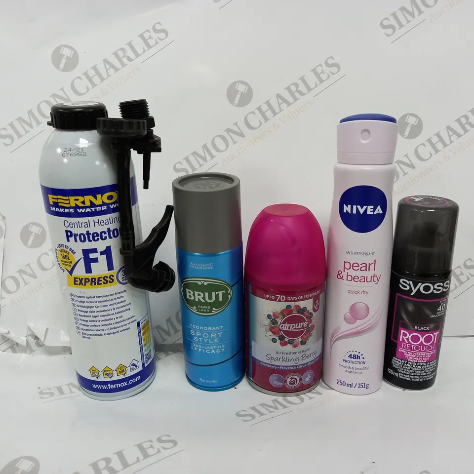 BOX OF APPROX 15 ASSORTED AEROSOLS TO INCLUDE - NIVEA PEARL BEAUTY - AIRPURE SPARKLING BERRY - SPORT STYLE DEODORANT ECT