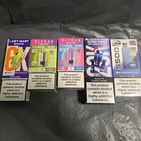 APPROXIMATELY 20 ASSORTED E-CIGARETTE & VAPING ITEMS IN VARIOUS BRANDS