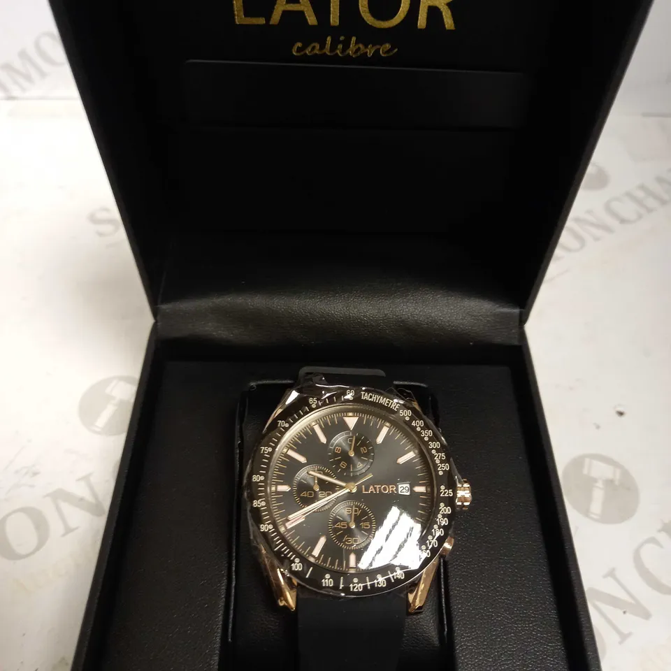 LATOR CALIBRE BLACK DIAL RUBBER STRAP WATCH RRP £550