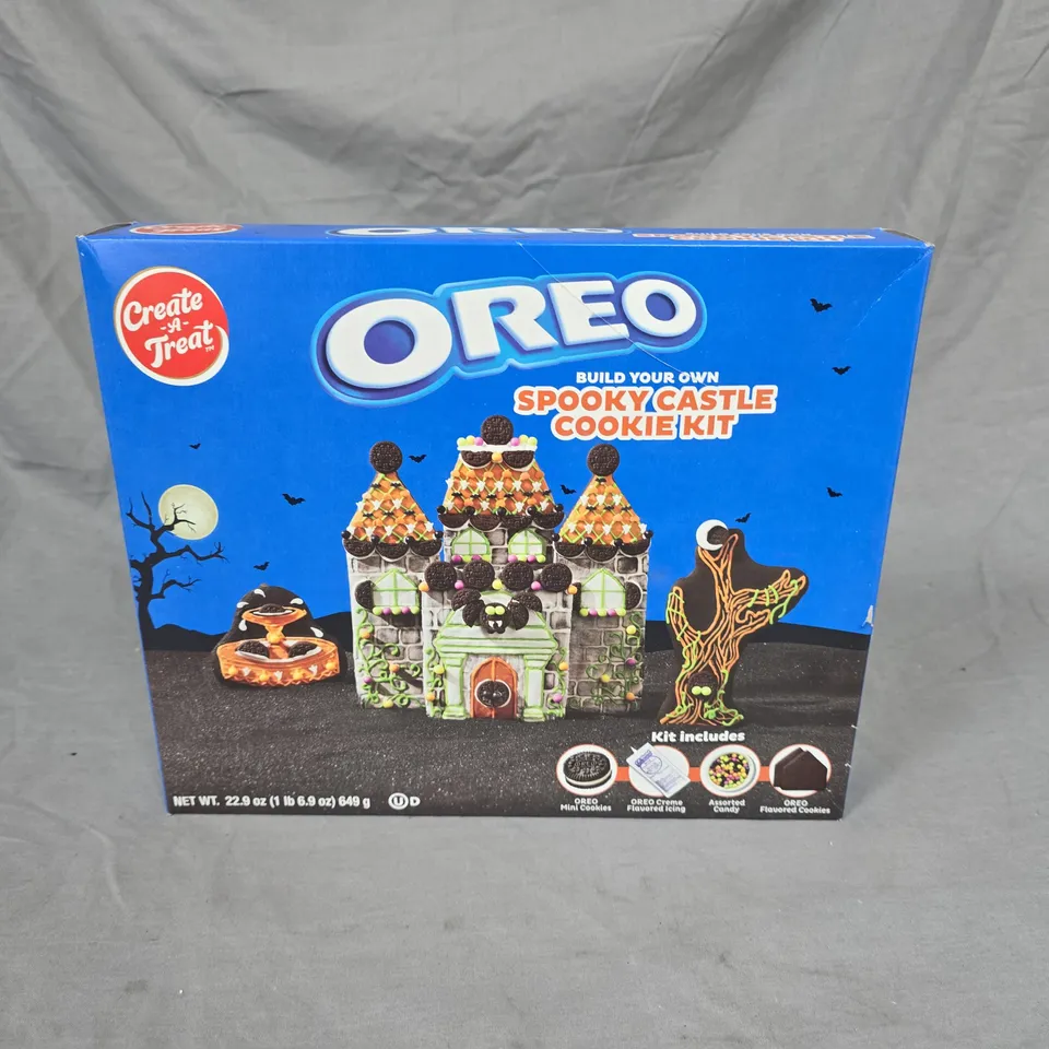OREO BUILD YOUR OWN SPOOKY CASTLE