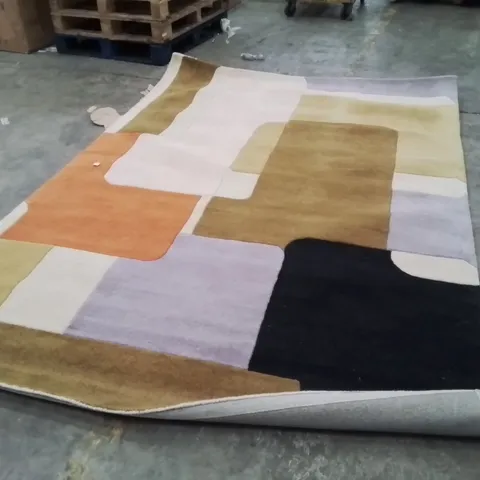 QUALITY DESIGNER AREA RUG - APPROXIMATELY 290X200CM