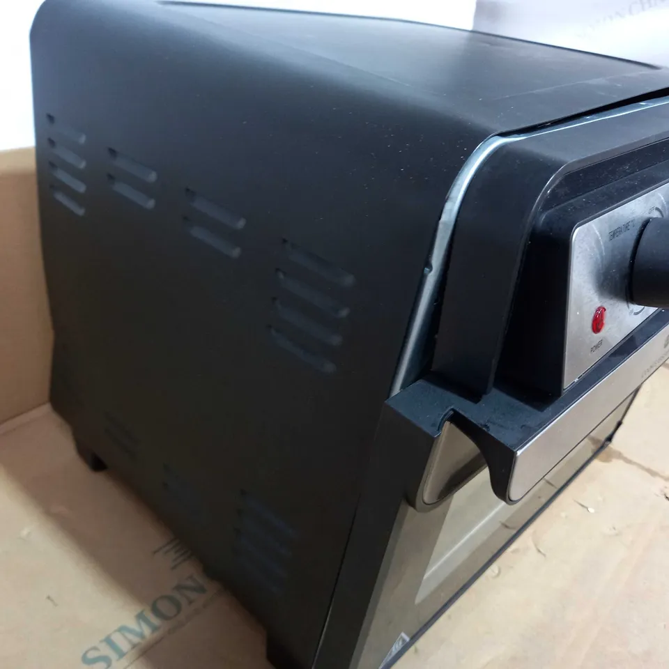 COOKS ESSENTIALS  5 IN 1 22L MULTI-OVEN WITH AIR FRYER WITH ROTISSERIE