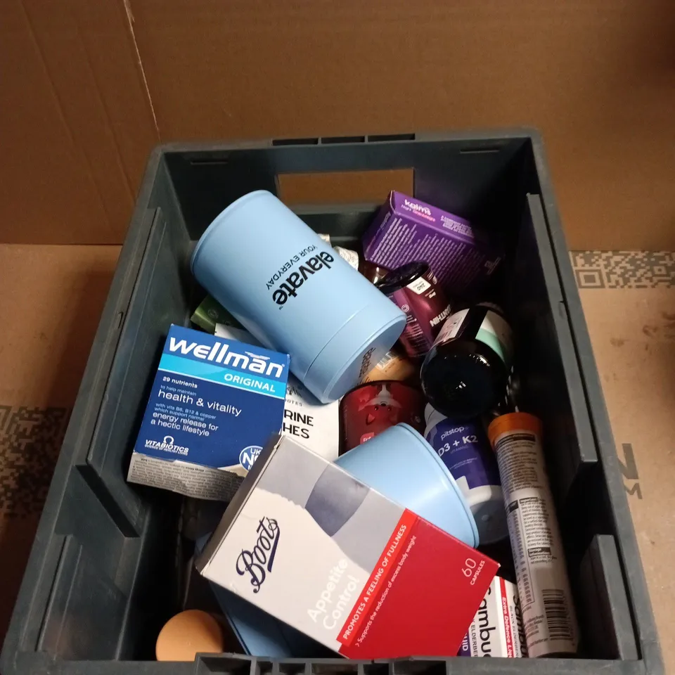 TOTE OF APPROXIMATELY 20 ASSORTED VITAMINS/SUPPLEMENTS TO INCLUDE BOOTS APPETITE CONTROL, MULTIVITAMIN, WELLMAN HEALTH AND VITALITY ETC