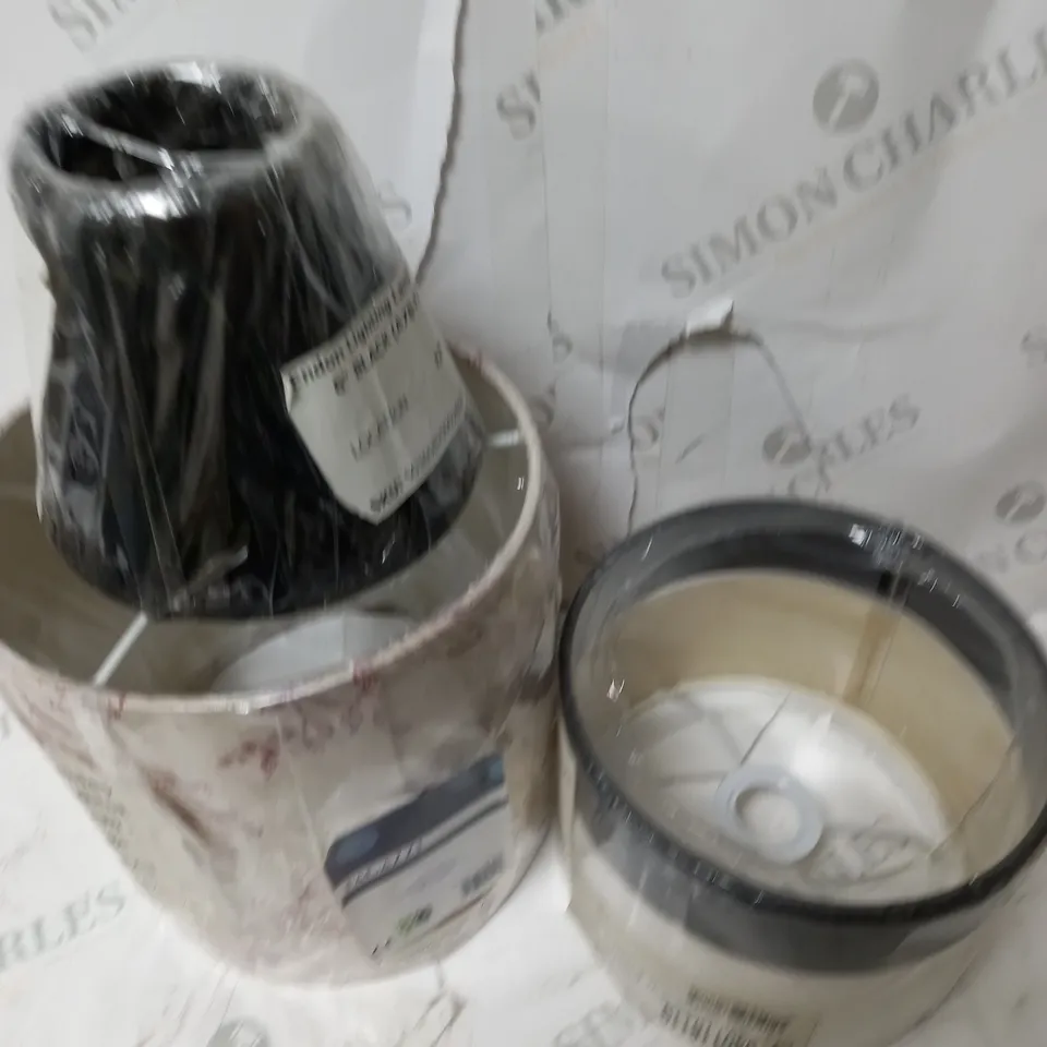SET OF 3 LAMPSHADES 