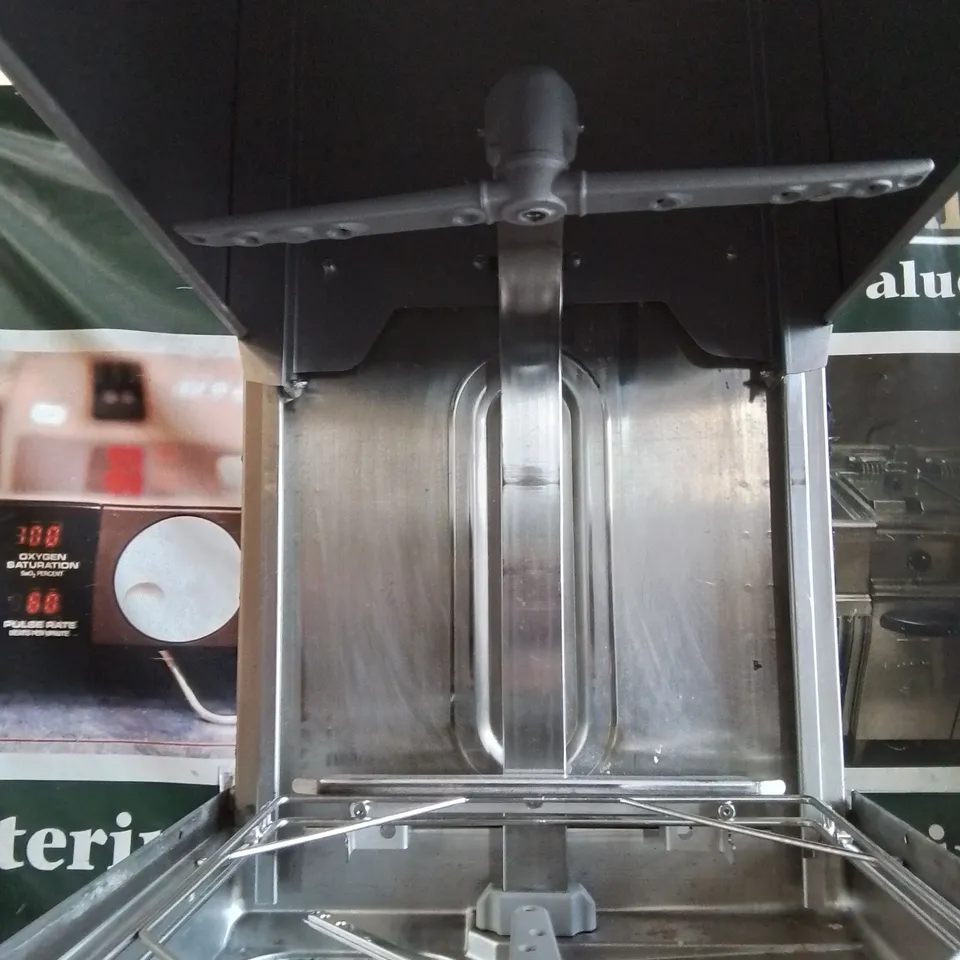 COMMERCIAL STAINLESS STEEL ECOMAX BY HOBART GLASS/DISHWASHER 