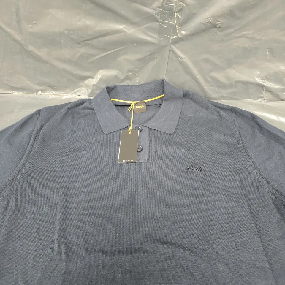 HUGO BOSS POLO SHIRT - SIZE XXL