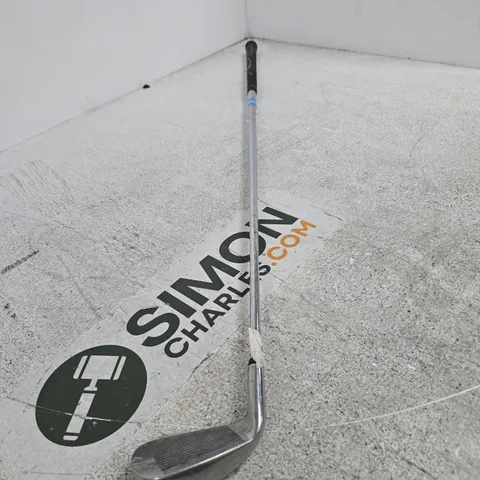 DUNLOP STAINLESS STEEL GOLF IRON