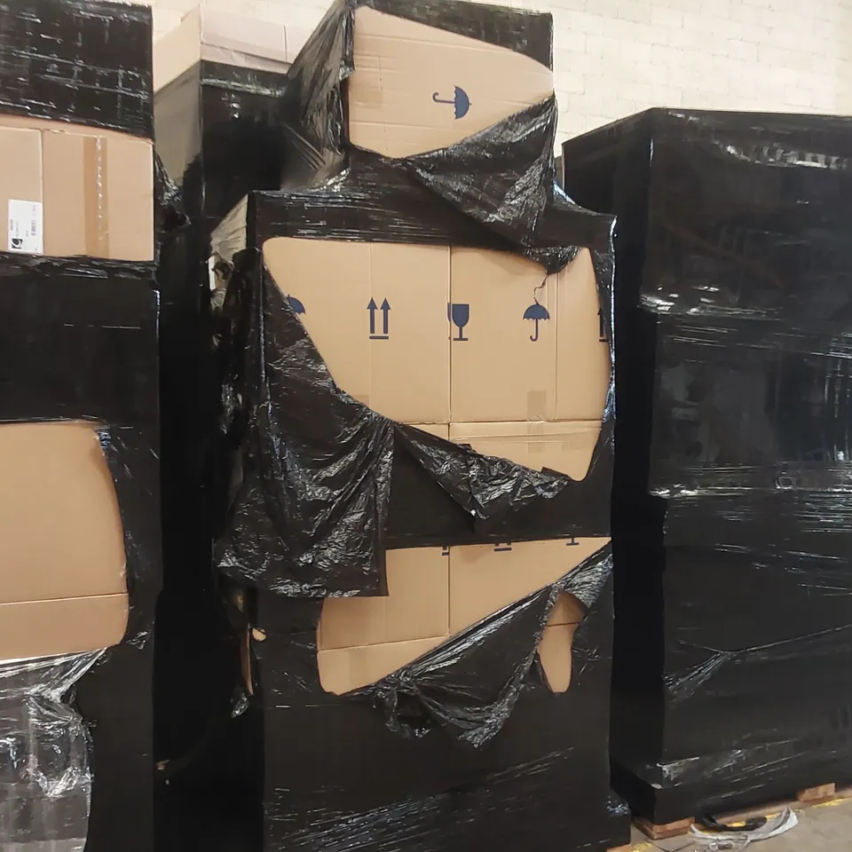 PALLET CONTAINING A LARGE QUANTITY OF BATHROOM FURNITURE PARTS INCLUDING: CALYPSO VANITY CARCASSES ECT