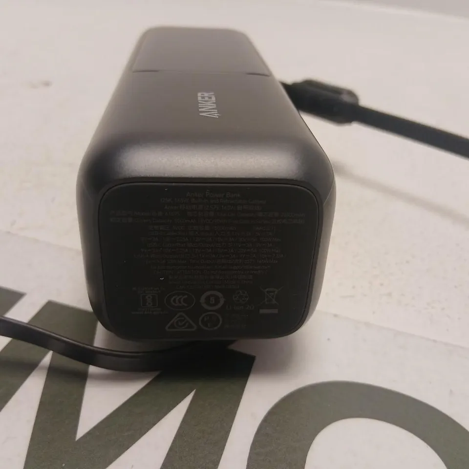 ANKER POWER BANK 25000MAH 90WH WITH BUILT-IN USB-C CABLE