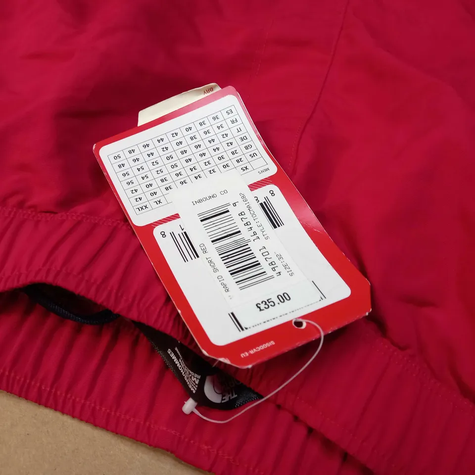 THE NORTH FACE RED/LOGO SPORTS/SWIM SHORTS - SIZE W32