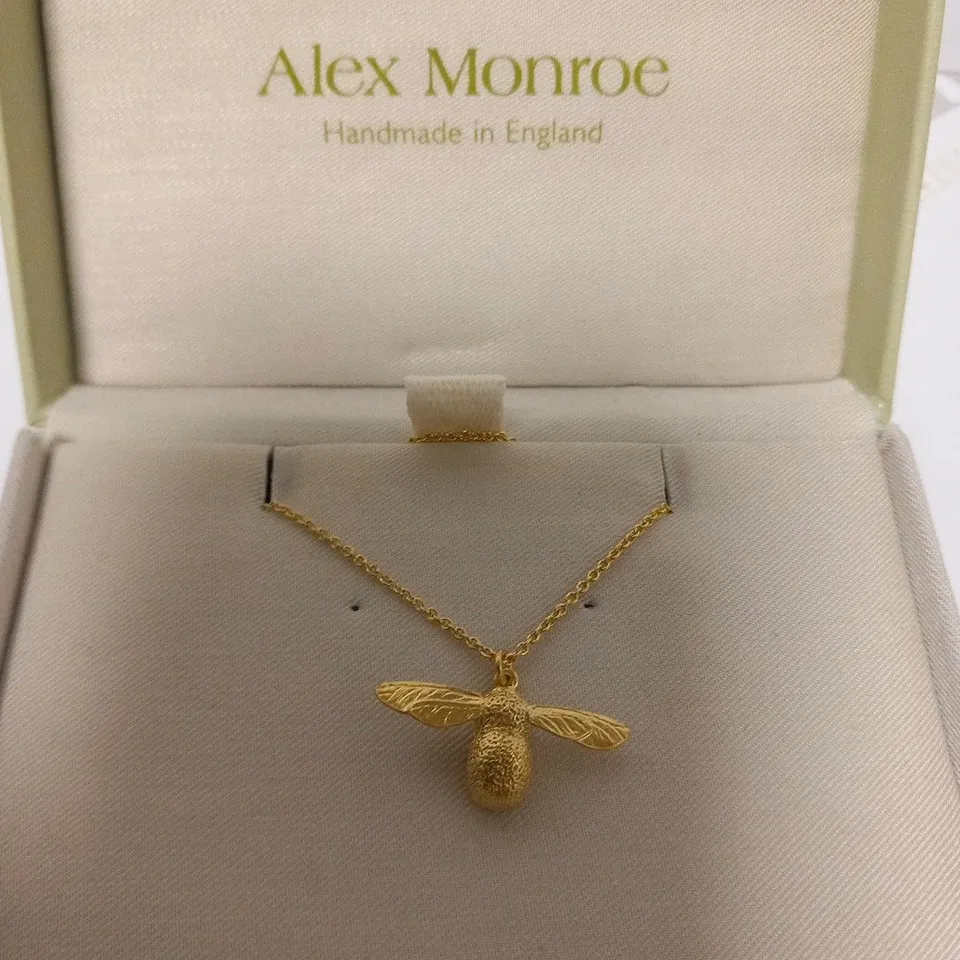 BOXED ALEX MONROE NECKLACE