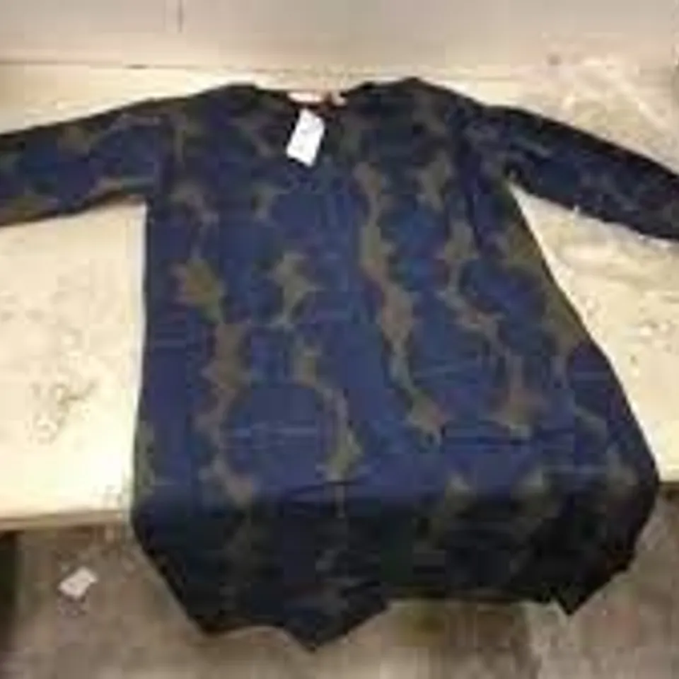 BOX OF 7 DESIGNER BON DE JIRI CARDIGANS BLUE/BROWN - SIZE 2XL