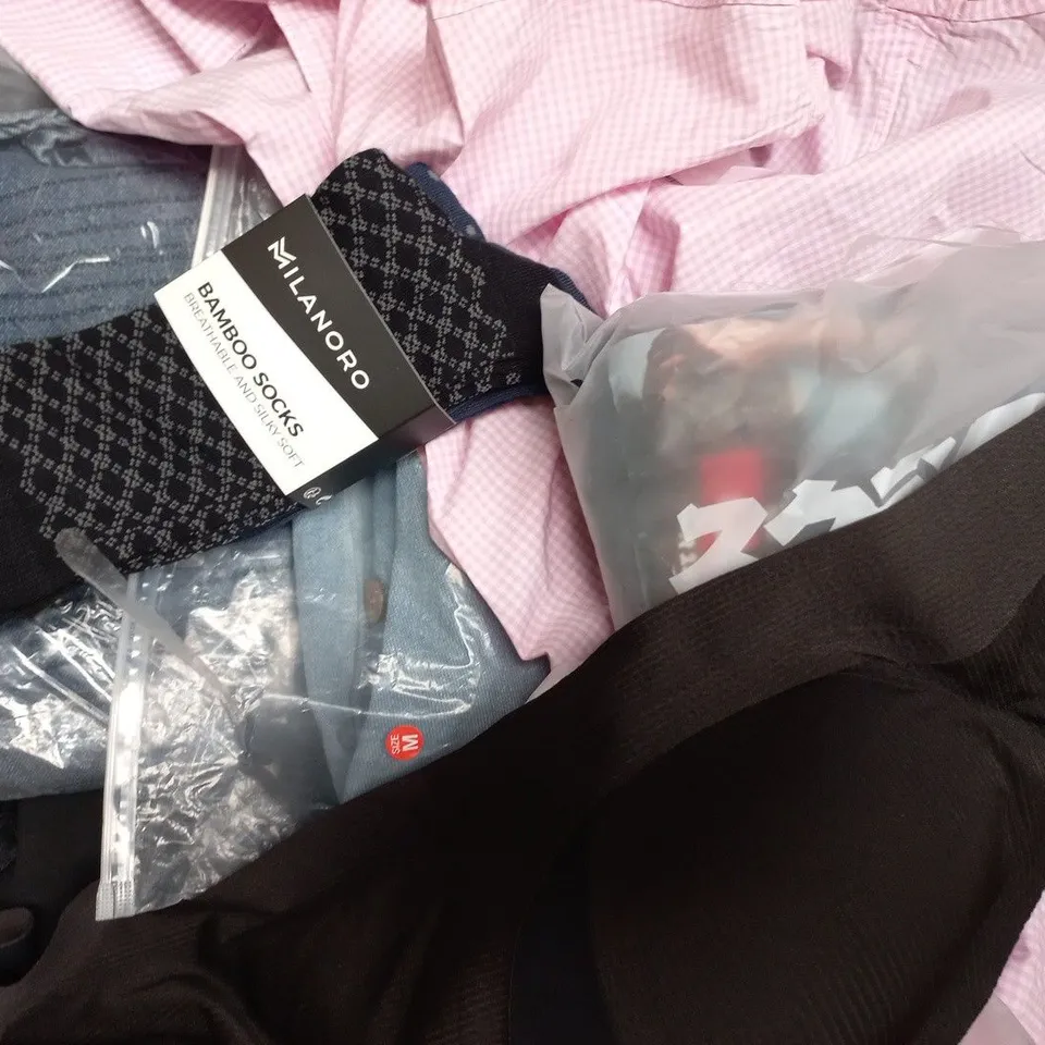 APPROXIMATELY 20 ASSORTED CLOTHING AND FASHION PRODUCTS IN VARIOUS STYLES AND SIZES - COLLECTION ONLY