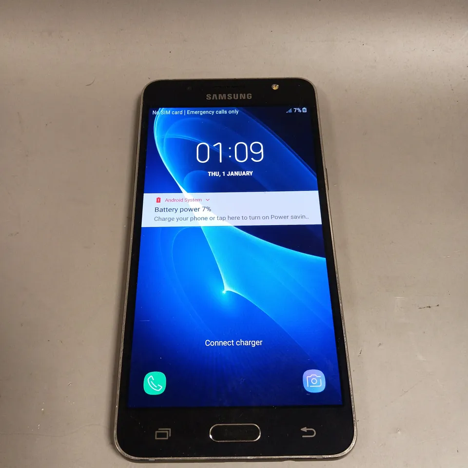 SAMSUNG GALAXY J5 SMARTPHONE 