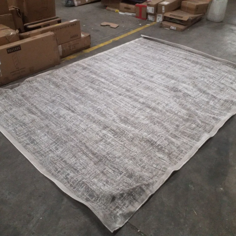 QUALITY DESIGNER AREA RUG APPROXIMATELY 200×290CM