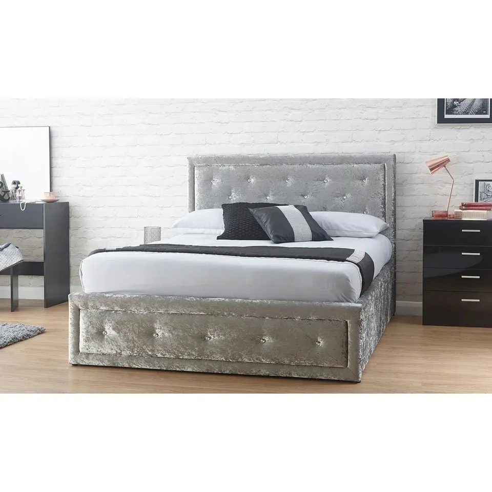 BOXED HOLLYWOOD CRUSHED VELVET UPHOLSTERED 5FT OTTOMAN BED (2 BOXES)