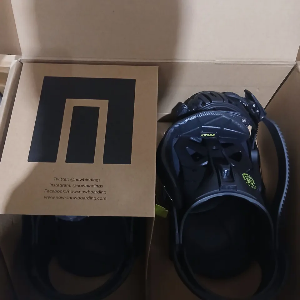 NOW BRIGADE SNOWBOARD BINDINGS – MEDIUM (US 7–9.5 / EU 39–42.5) – BOXED