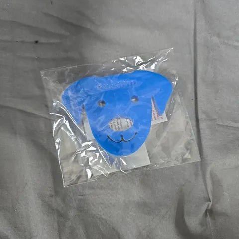 APPROXIMATELY 350 FURGRIP LAUNDRY PET HAIR REMOVERS - SMALL - DOG