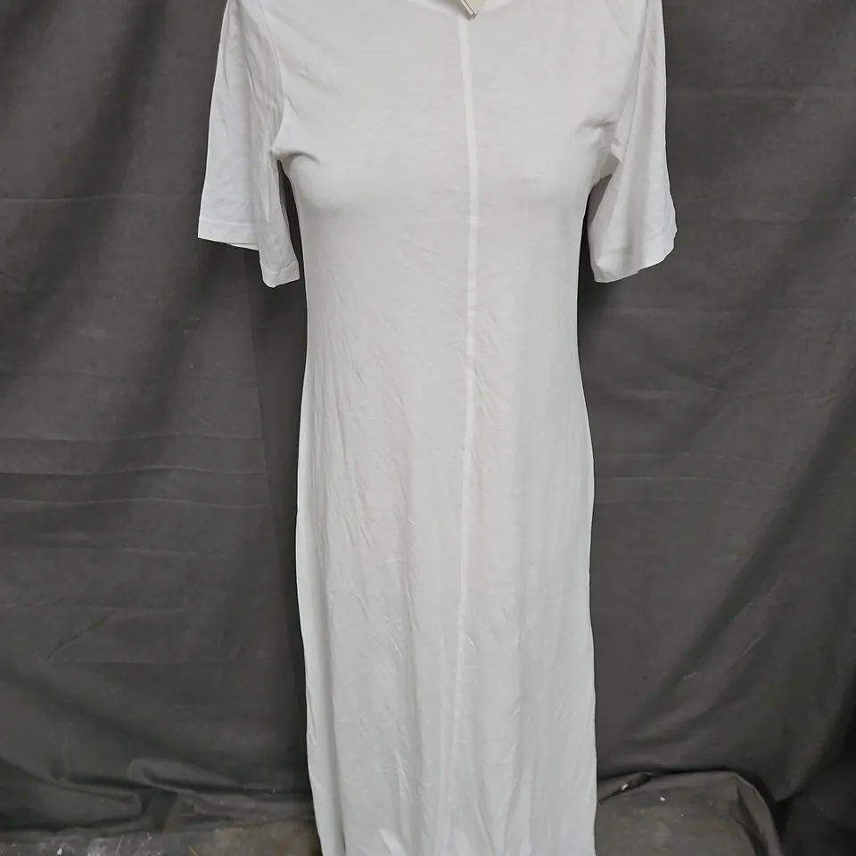 ARKET TSHIRT DRESS IN WHITE SIZE XXS
