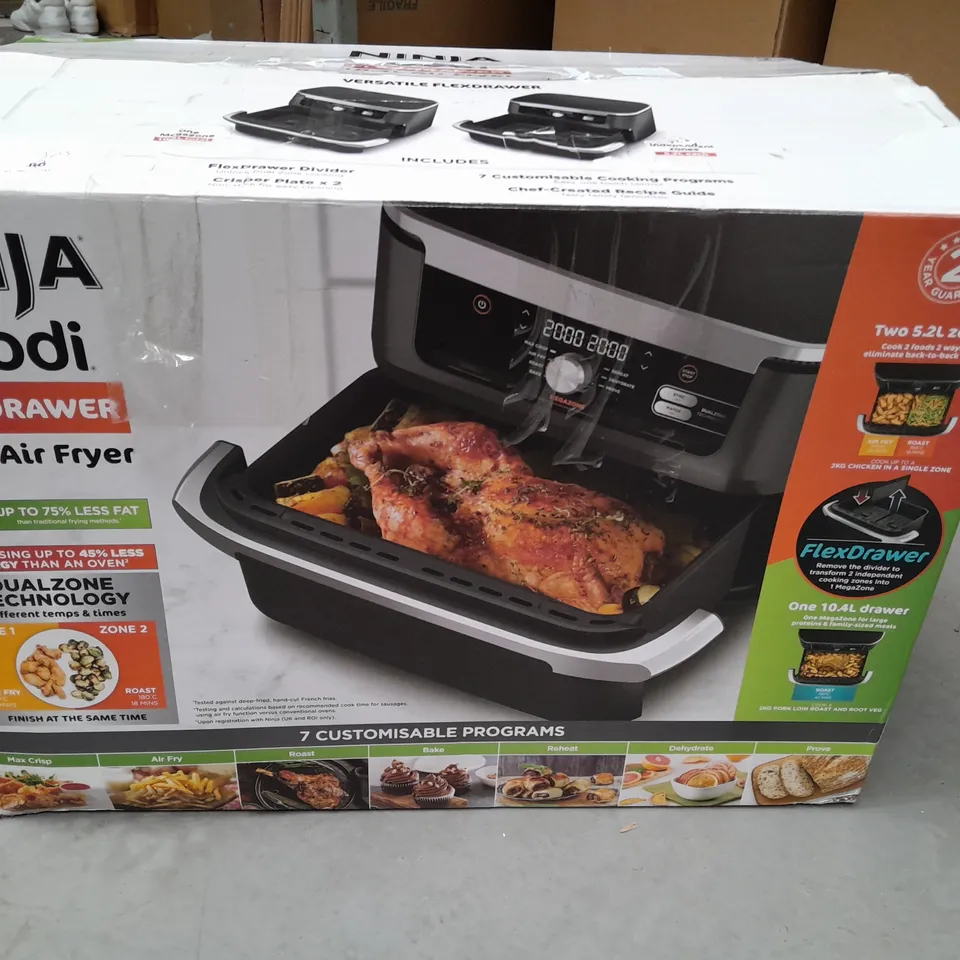 BOXED NINJA10.4L FOODI FLEXDRAWER DUAL AIR FRYER IN BLACK AF500UK