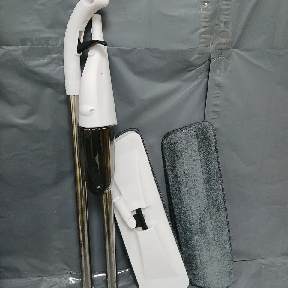 BOXED ACCUEILPORT AURORA WATER SPRAY MOP