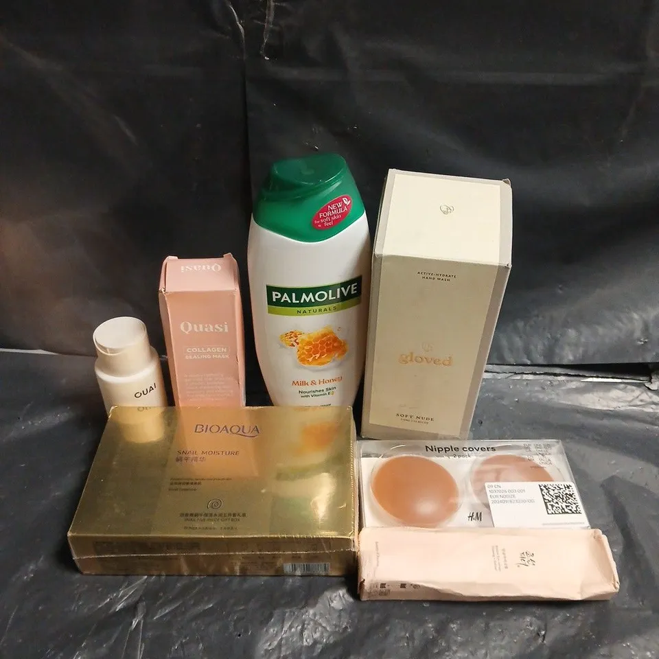 APPROXIMATEY 20 ASSORTED HEALTH AND BEAUTY PRODUCTS TO INCLUDE - GLOVED SOFT NUDE - OUAI CONDITIONER - QUASI COLLAGEN SEALING MASK - ETC