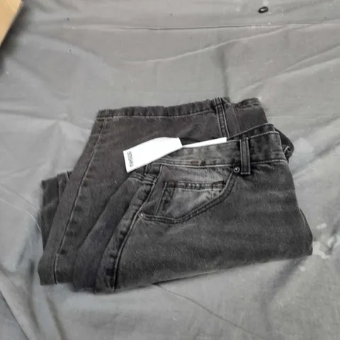 BERSHKA SUPER BAGGY JEANS – DARK WASH DENIM, EU 42