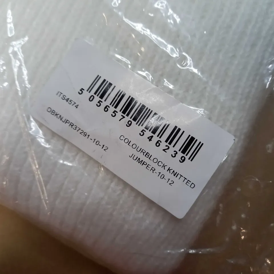 PACKAGED INTHESTYLE WHITE/COLOUR BLACK KNITTED JUMPER - SIZE 10/12
