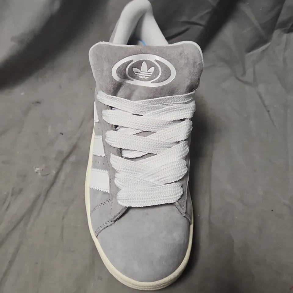 ADIDAS GREY SUEDE SNEAKERS WITH WHITE STRIPES – UK 7.5 (US 8)