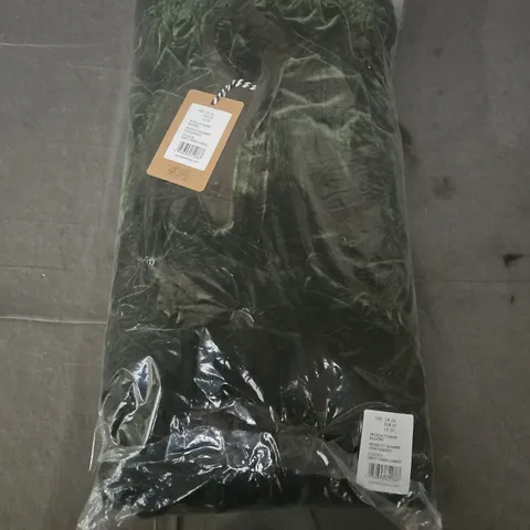 BAGGED JOANIE CLOTHING BELLATRIX SHORT SLEEVE VELVET JUMPSUIT - GREEN - UK 24