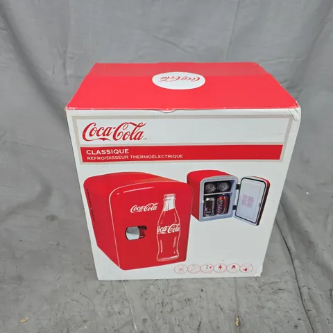 BOXED COCA COLA CLASSIC THERMOELECTRIC COOLER