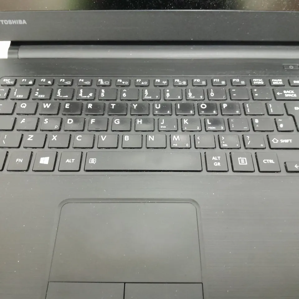 TOSHIBA SATELLITE PRO A40-D-13W