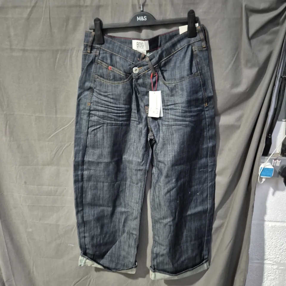 BDG DENIM JEANS – 28W X 32L – URBAN OUTFITTERS