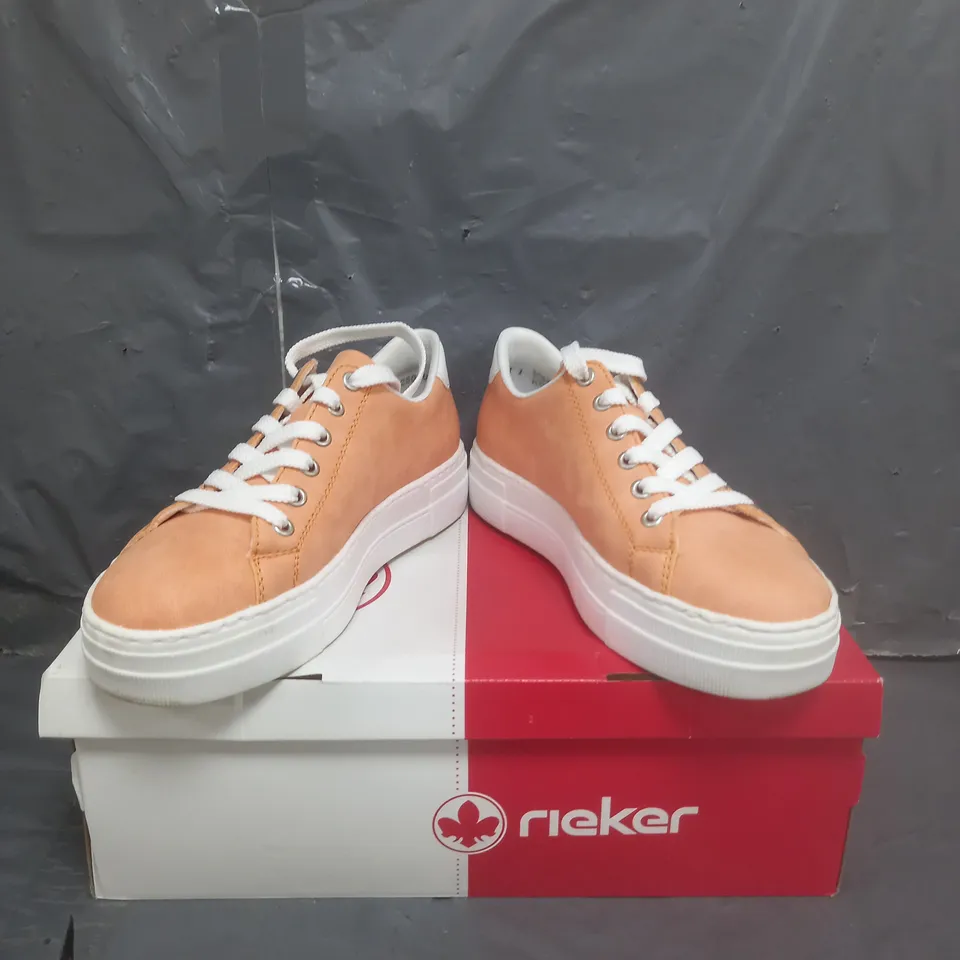 RIEKER PLATFORM TRAINERS APRICOT SIZE 4