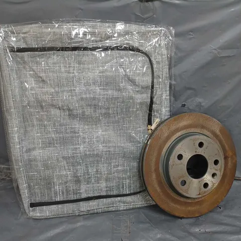 APPROXIMATELY 10 ASSORTED ITEMS TO INCLUDE BRAKE DISC, FOLDABLE STORAGE, ETC - COLLECTION ONLY