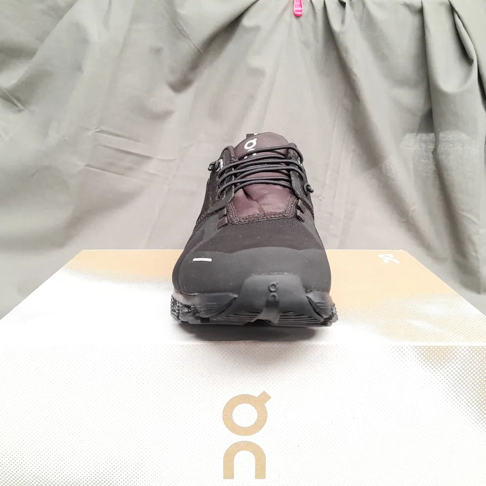 BOXED ONCLOUD CLOUD 5 WATERPROOF BLACK TRAINERS - WOMENS UK 5 