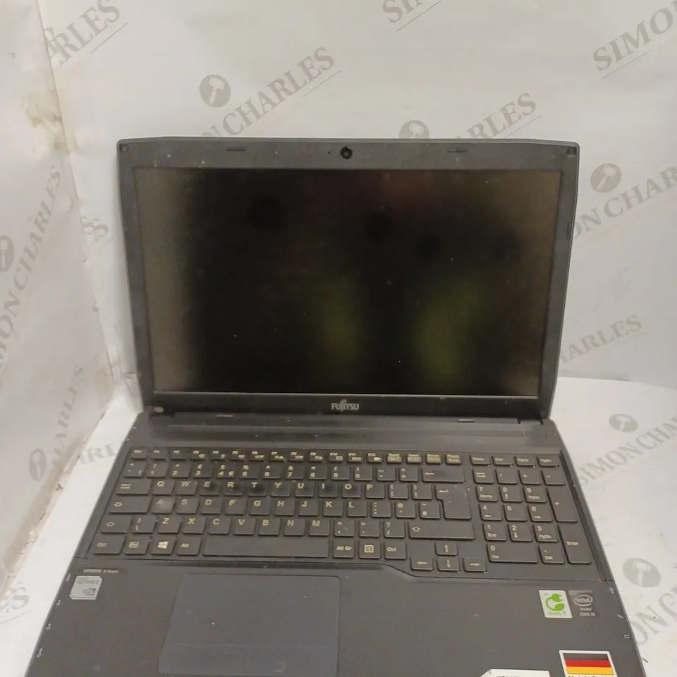 FUJITSU LIFEBOOK AH544 LAPTOP 