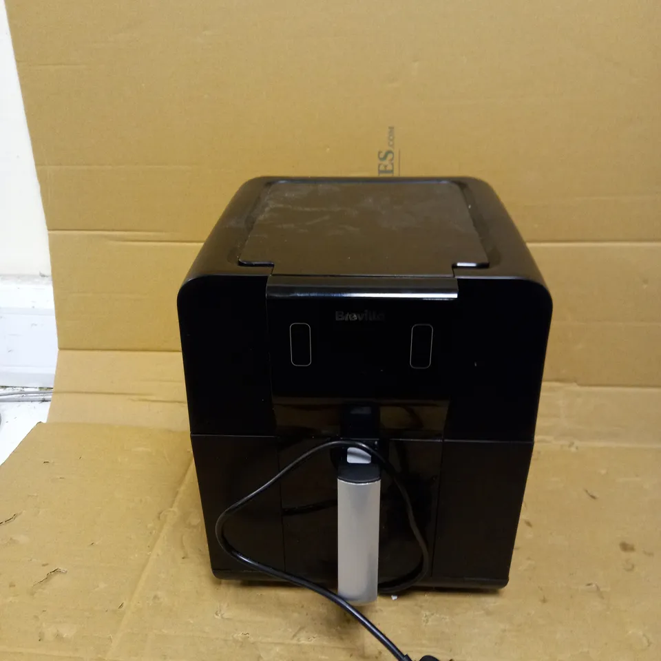 BREVILLE HALO AIR 5.5L DIGITAL AIR FRYER 