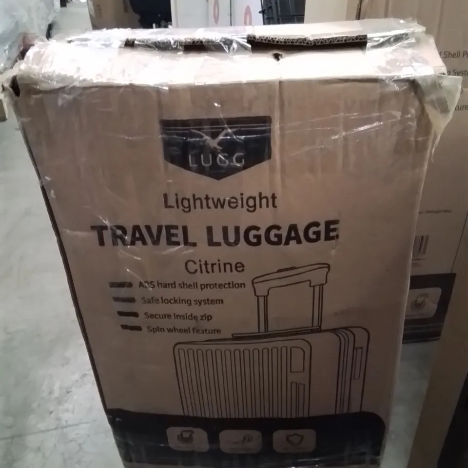 BOXED LUGG LIGHTWEIGHT TRAVEL LUGGAGE CHROME 
