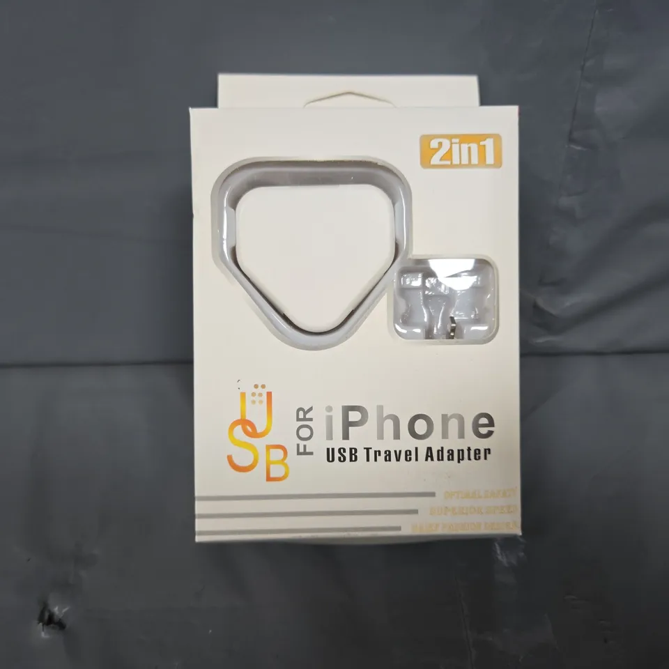 BOX OF APPROXIMATELY 40 SUB IPHONE TRAVEL CHARGER 
