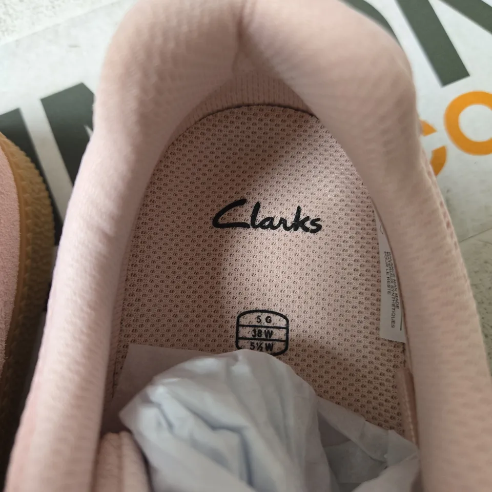UK 5 CLARKS KIDS PINK SUEDE TRAINERS (EU 38)