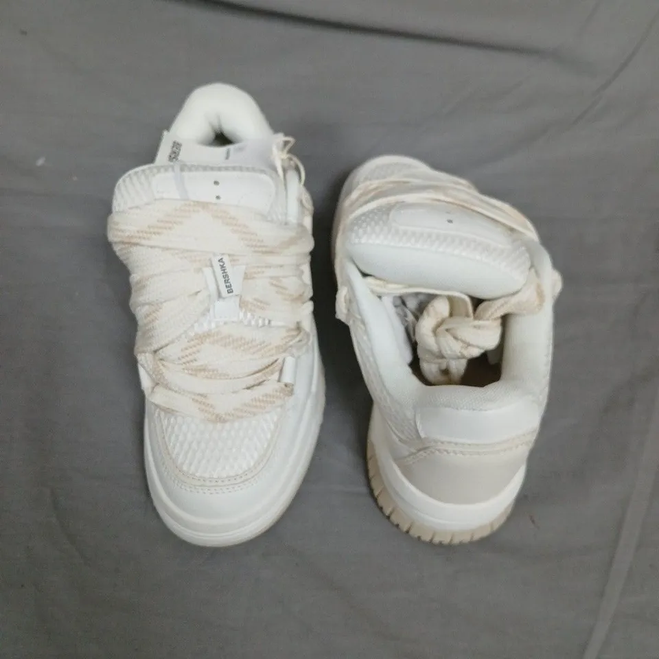 BERSHKA STARFIT WHITE TRAINERS – UK 2