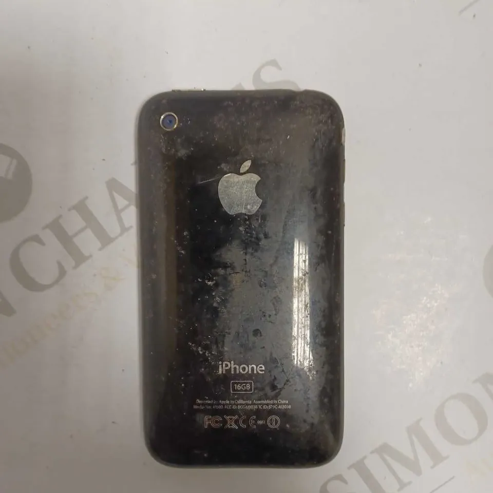 APPLE IPHONE 3GS - 32GB