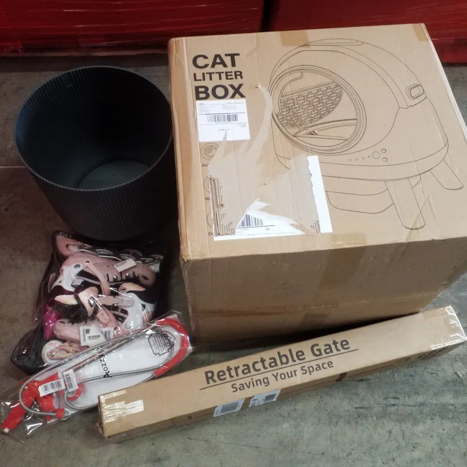 PALLET CONTAINING ASSORTED PRODUCTS INCLUDING CAT LITTER BOX, PLANT POT, ROLLERSKATES, DRAIN PLUNGER & RETRACTABLE SAFTEY GATE