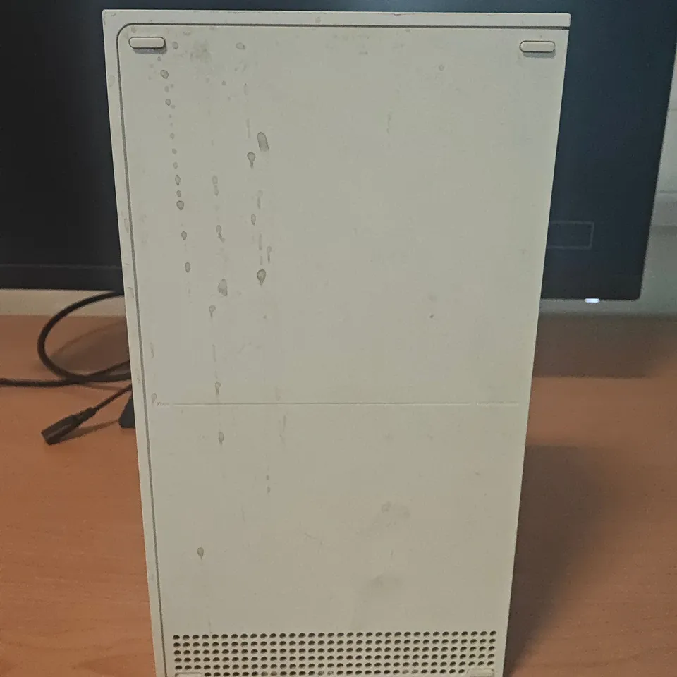 UNBOXED XBOX SERIES S DISC FREE CONSOLE