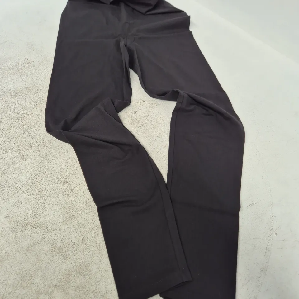 THE VERY COLLECTION BLACK WOMEN’S TROUSERS