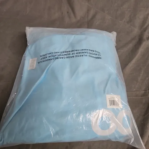 BAGGED OODIE NAVY PIN STRIPE PONCHO TOWEL