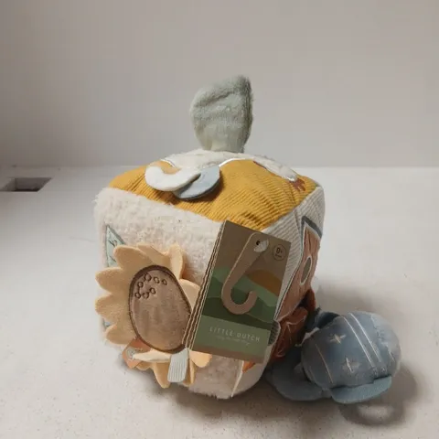 LITTLE DUTCH SOFT ACTIVITY CUBE TOY
