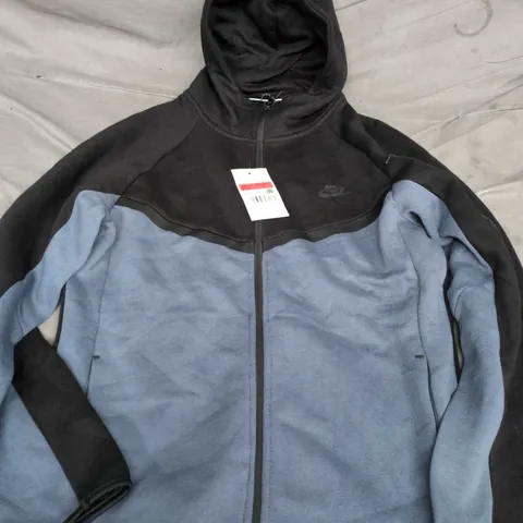 NIKE ZIP TWO TONE HOODIE IN BLACK/NAVY - LARGE