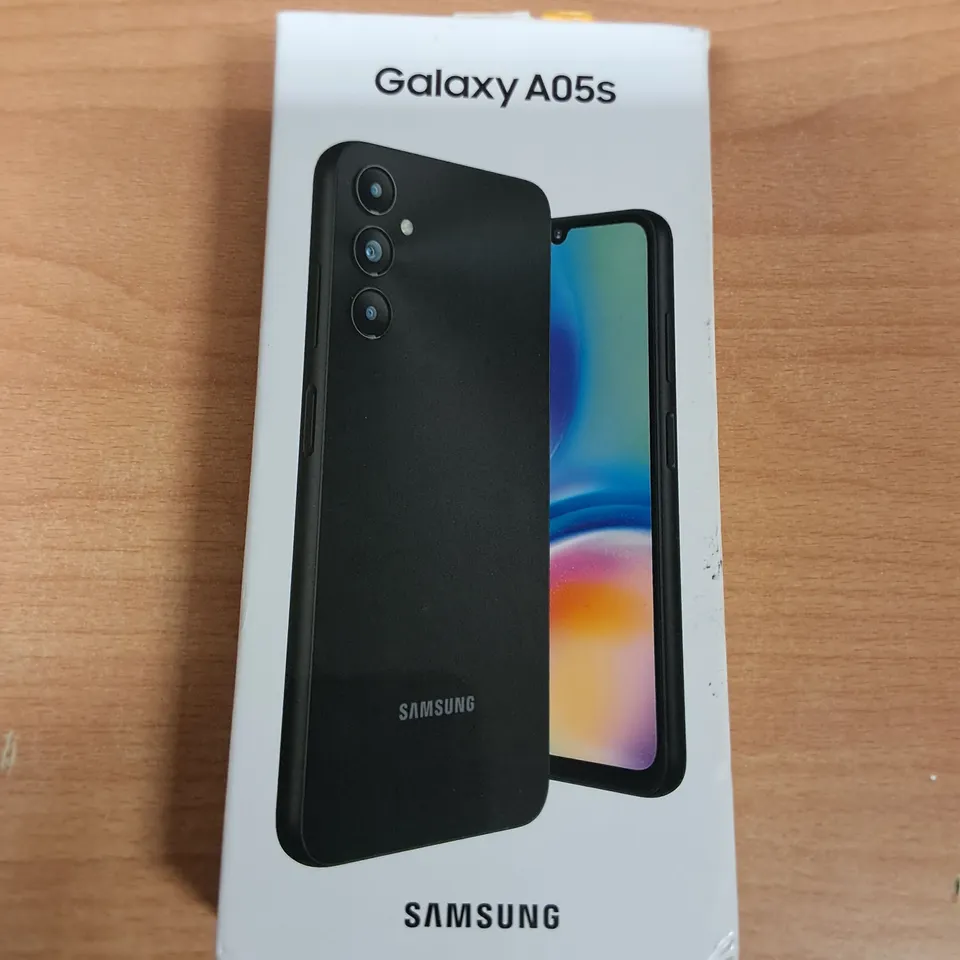 BOXED SAMSUNG GALAXY A05S 4GB/64GB IN BLACK - SM-A057G